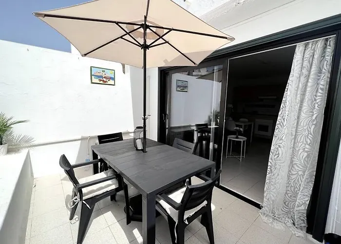 Lola - Cosy & 1 Bedroom Apartament *