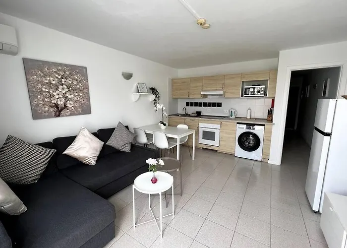 Lola - Cosy & 1 Bedroom